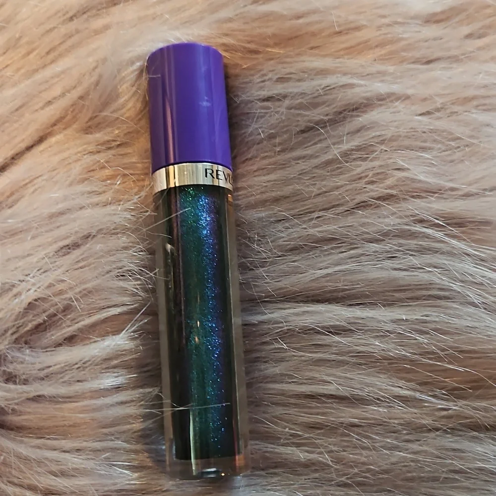 🆕️Revlon Electric Shock Lip Lacquer #202 Turnt Up Teal